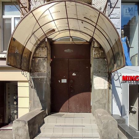 Apartments On Antonovycha Киев Экстерьер фото