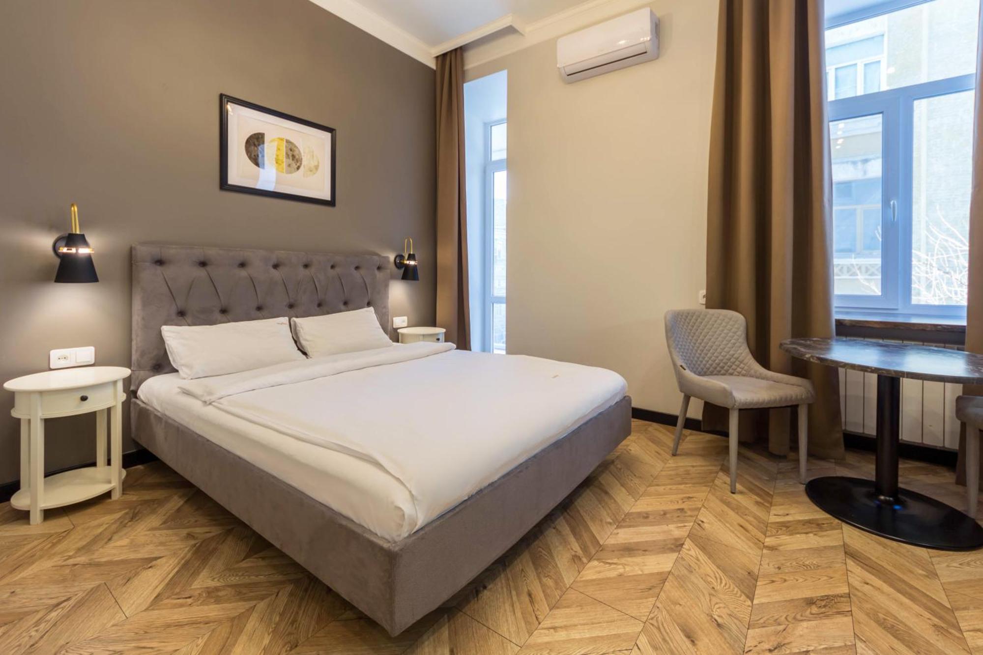 Apartments On Antonovycha Киев Экстерьер фото